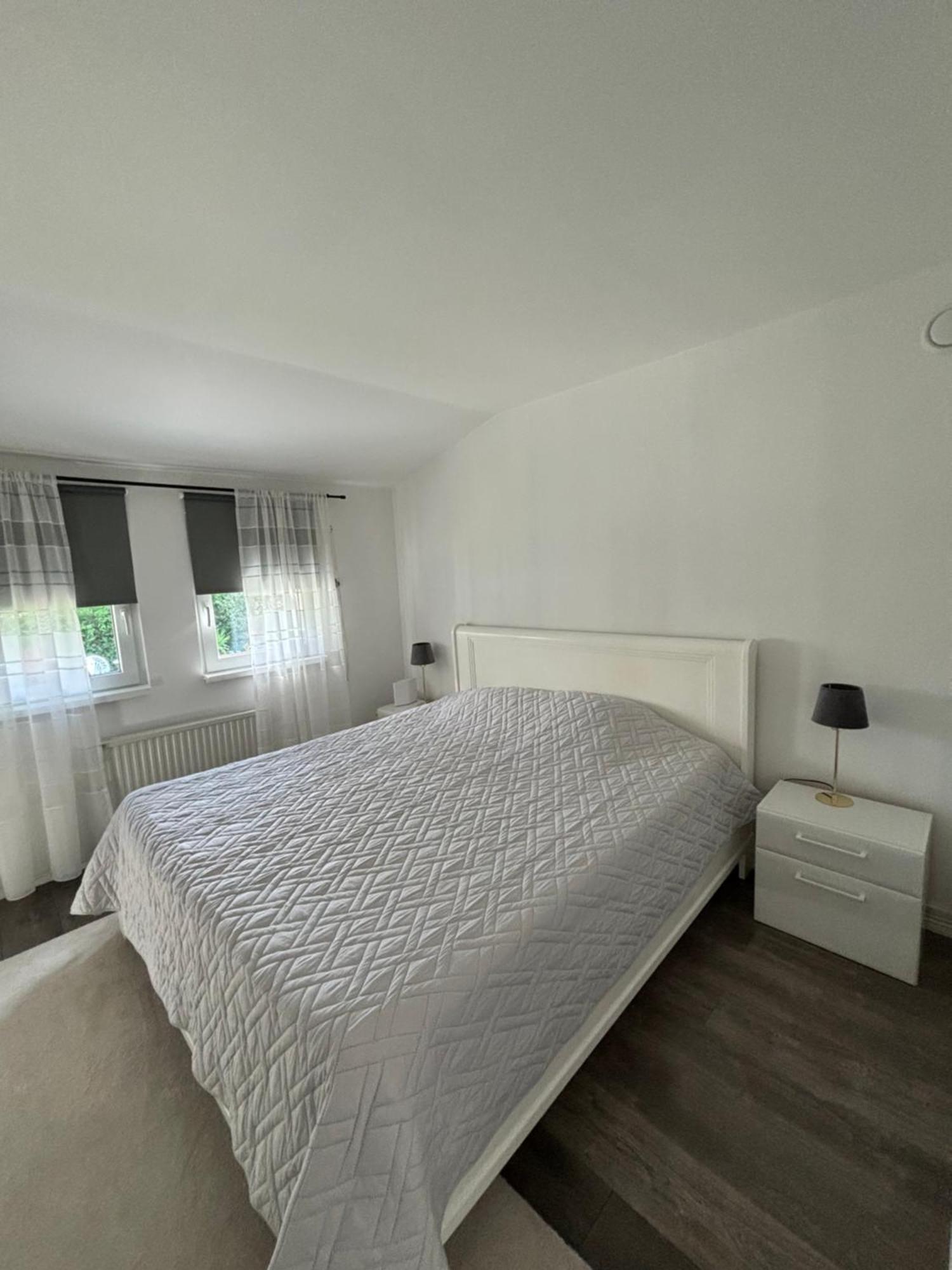 Videdal 2 - Own Entrance & Free Parking Malmo
